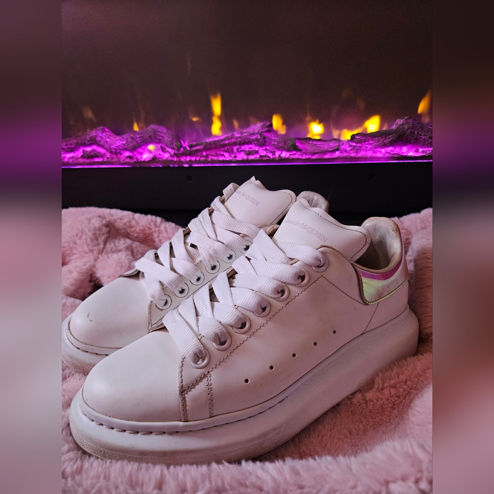 Alexander McQueen Oversized white sneakers Sz40 (9.5)